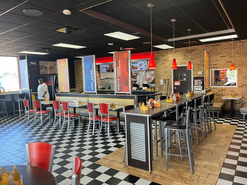 Commercial Property for Sale in Lincoln Alabama 35096